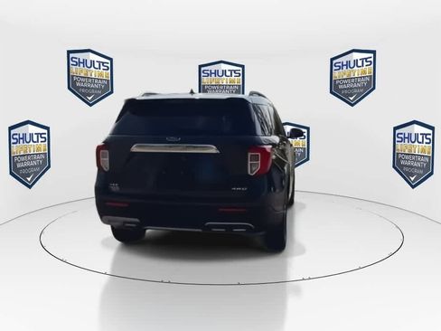 Used 2023 Ford Explorer XLT w/ Equipment Group 202A image 7