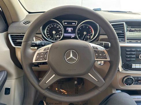 Used 2014 Mercedes-Benz ML 350 2WD image 17