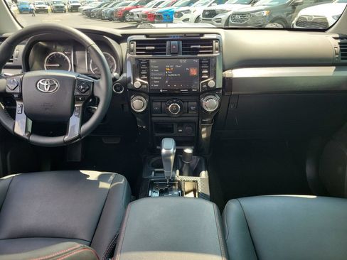 Used 2020 Toyota 4Runner TRD Off-Road Premium w/ Moonroof Package AWD/4WD image 11