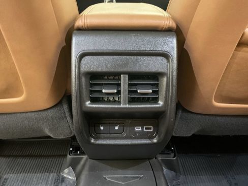 Used 2021 Cadillac XT4 Sport w/ Sun And Sound Package AWD/4WD image 16