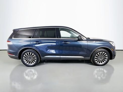 Used 2022 Lincoln Aviator Reserve w/ Equipment Group 201A image 8