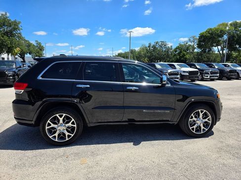 Used 2021 Jeep Grand Cherokee Overland RWD image 7
