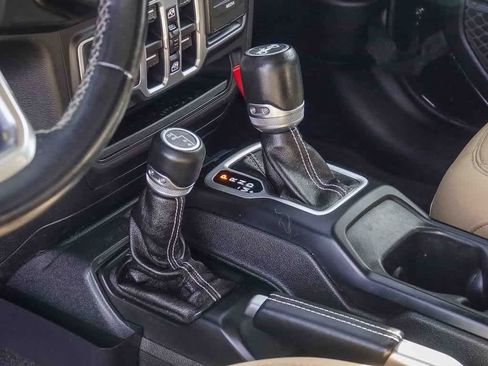 Certified 2018 Jeep Wrangler Unlimited Sahara w/ Dual Top Group image 18