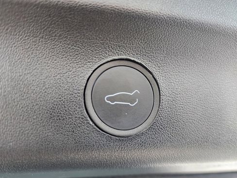 Used 2024 Tesla Model Y Long Range image 13