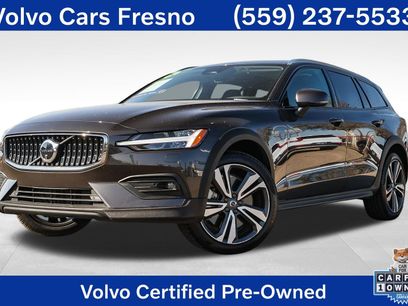Used 2025 Volvo V60 B5 Cross Country Plus