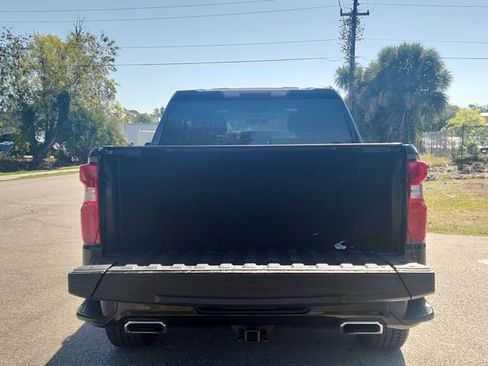 Used 2023 Chevrolet Silverado 1500 RST AWD/4WD image 5