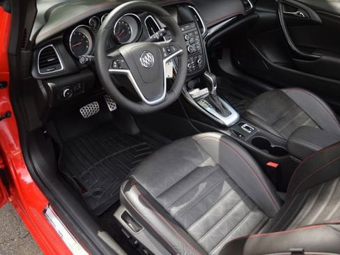Used 2019 Buick Cascada Sport Touring w/ Dark Effects Package FWD image 2