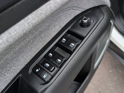 Used 2023 Jeep Compass Latitude w/ Convenience Group image 23