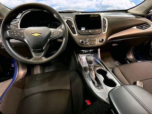 Used 2023 Chevrolet Malibu LT image 7