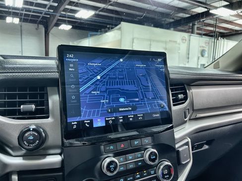 Used 2024 Ford Expedition Max XLT AWD/4WD image 36