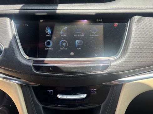 Used 2017 Cadillac XT5 FWD w/ LPO, Wheel Lock Package image 14