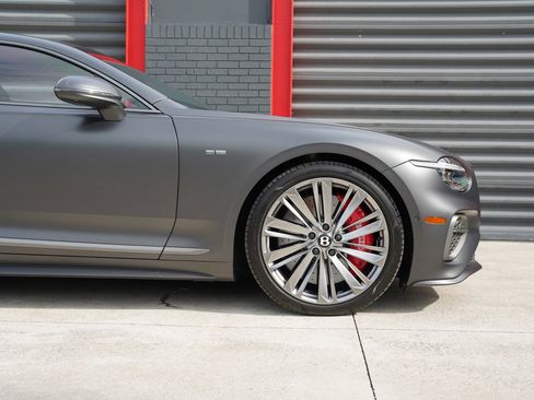 Used 2025 Bentley Continental GT Speed image 61