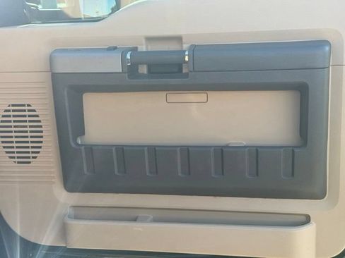 Used 2015 Ford F250 Lariat w/ Lariat Interior Package AWD/4WD image 21
