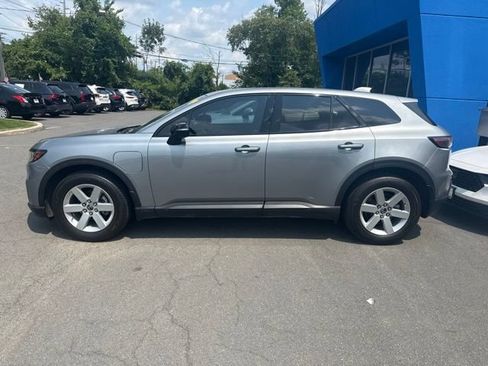 Used 2024 Honda Prologue EX image 3