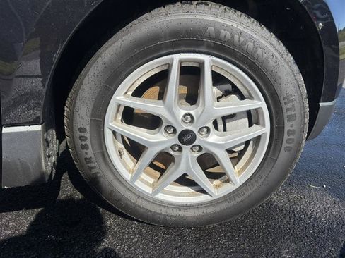 Used 2024 Ford Edge SEL AWD/4WD image 16