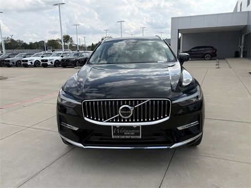 Certified 2023 Volvo XC60 T8 Ultimate w/ Climate Package image 2