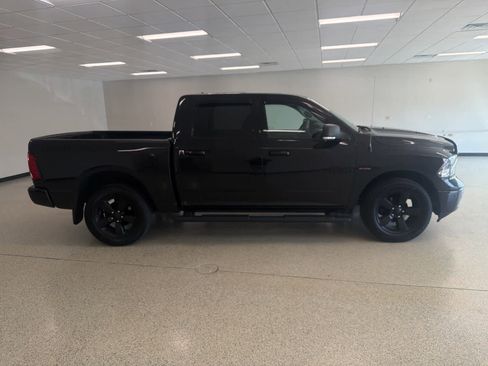 Used 2018 RAM 1500 Big Horn AWD/4WD image 4