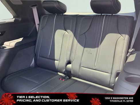 Used 2026 Cadillac Vistiq Sport w/ LPO, Floor Liner Package AWD/4WD image 31
