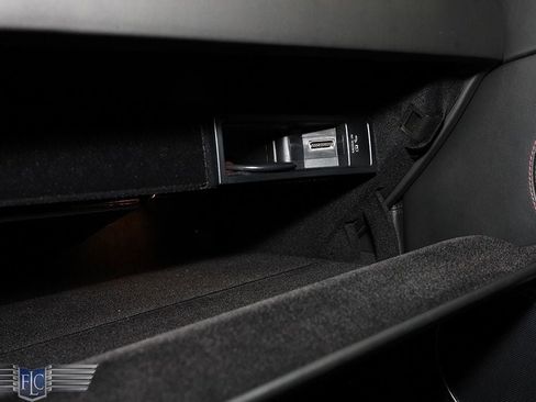 Used 2016 Bentley Continental GT image 27