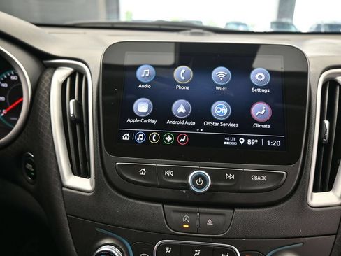 Used 2024 Chevrolet Malibu LT FWD image 24