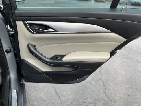 Used 2018 Cadillac CTS Luxury image 38