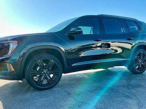 Used 2026 GMC Acadia Elevation w/ Black Edition FWD image 6