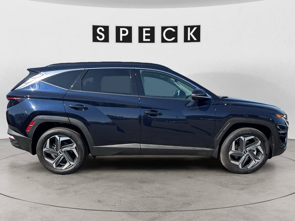 Used 2024 Hyundai Tucson Limited AWD/4WD image 3