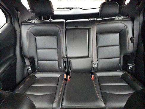 Used 2020 Chevrolet Equinox Premier w/ Premier Redline Edition image 13