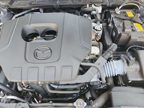 Used 2023 MAZDA MAZDA3 s image 19