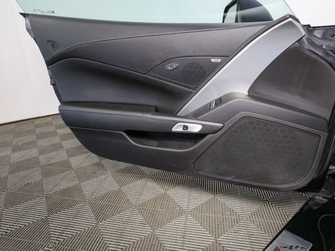Used 2014 Chevrolet Corvette Stingray Coupe RWD image 31