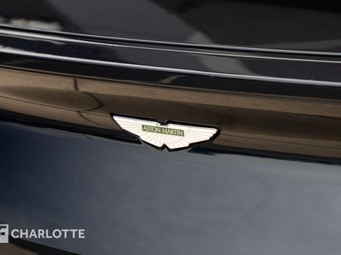 Used 2019 Aston Martin DB11 Volante RWD image 16