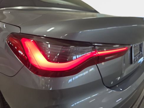 Used 2025 BMW 430i Convertible w/ Convenience Package image 31