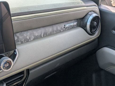 Used 2026 Chevrolet Colorado ZR2 w/ Technology Package image 24