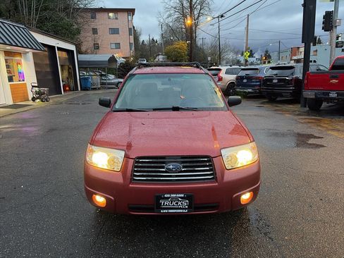 Used 2006 Subaru Forester 2.5X w/ Popular Equipment Group 1F image 10