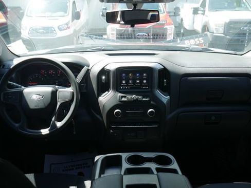 Used 2021 Chevrolet Silverado 1500 Custom Trail Boss AWD/4WD image 4