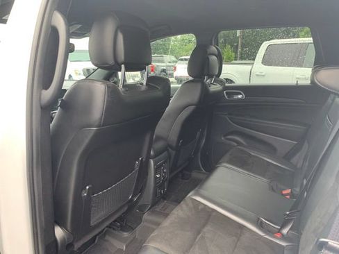 Used 2022 Jeep Grand Cherokee Laredo X AWD/4WD image 18