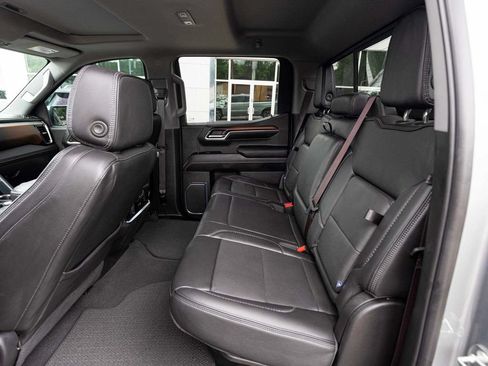 Used 2024 GMC Sierra 1500 Denali w/ Denali Reserve Package AWD/4WD image 25