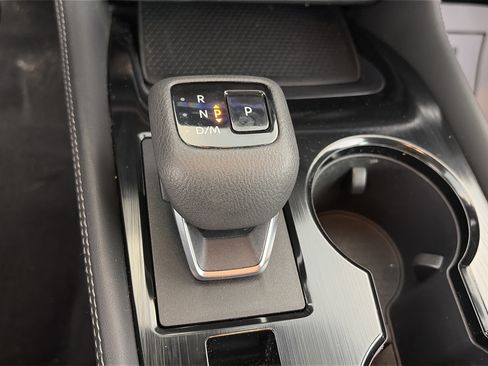 Used 2023 Nissan Rogue SL AWD/4WD image 27