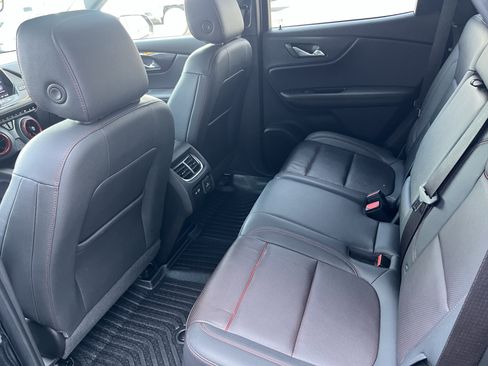 Used 2022 Chevrolet Blazer RS w/ Enhanced Convenience Package AWD/4WD image 3
