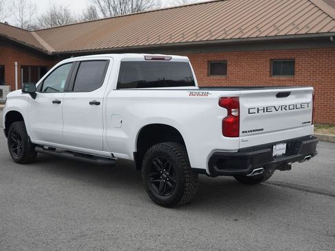 New 2026 Chevrolet Silverado 1500 Custom Trail Boss w/ LPO, Dark Essentials Package image 6