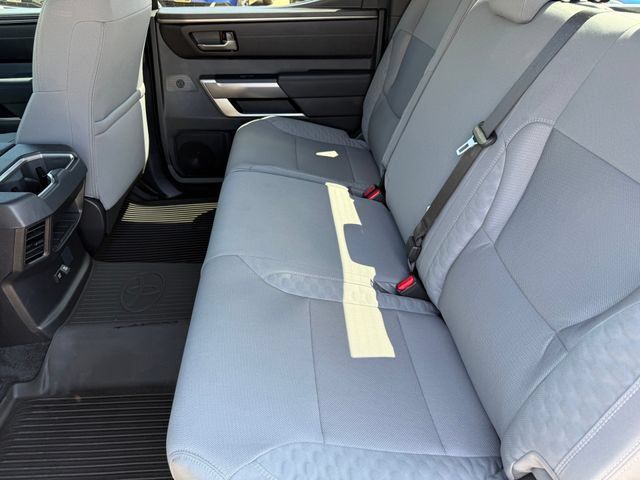 Used 2025 Toyota Tundra SR5 AWD/4WD image 32