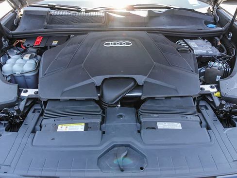 Used 2021 Audi Q8 Premium Plus w/ Premium Plus Package AWD/4WD image 26