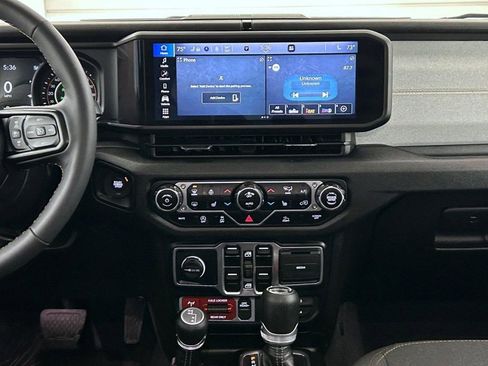 Certified 2024 Jeep Wrangler Willys image 12