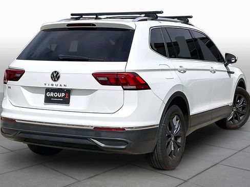 Used 2022 Volkswagen Tiguan SE image 13