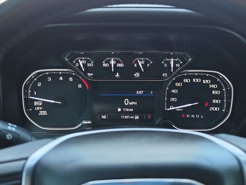 Used 2021 GMC Sierra 1500 Elevation w/ Preferred Package AWD/4WD image 25