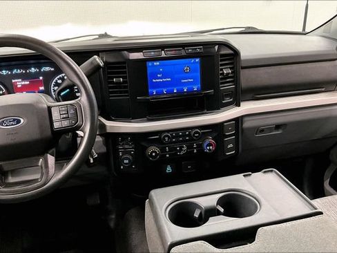 Used 2023 Ford F250 XLT w/ FX4 Off-Road Package AWD/4WD image 7