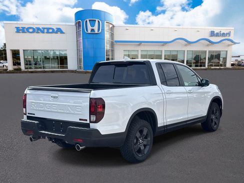 Used 2026 Honda Ridgeline TrailSport image 5
