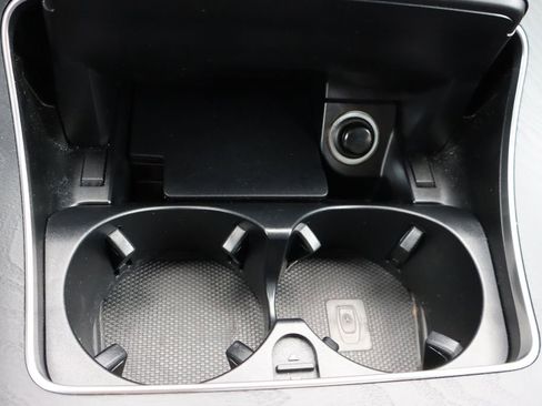 Used 2020 Mercedes-Benz GLC 300 4MATIC Coupe image 17