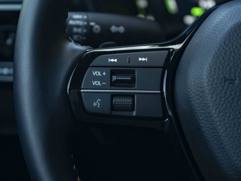 Used 2026 Honda CR-V Sport Touring image 20