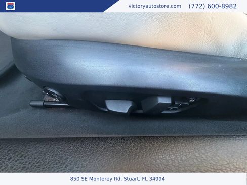 Used 2009 BMW Z4 sDrive30i image 14